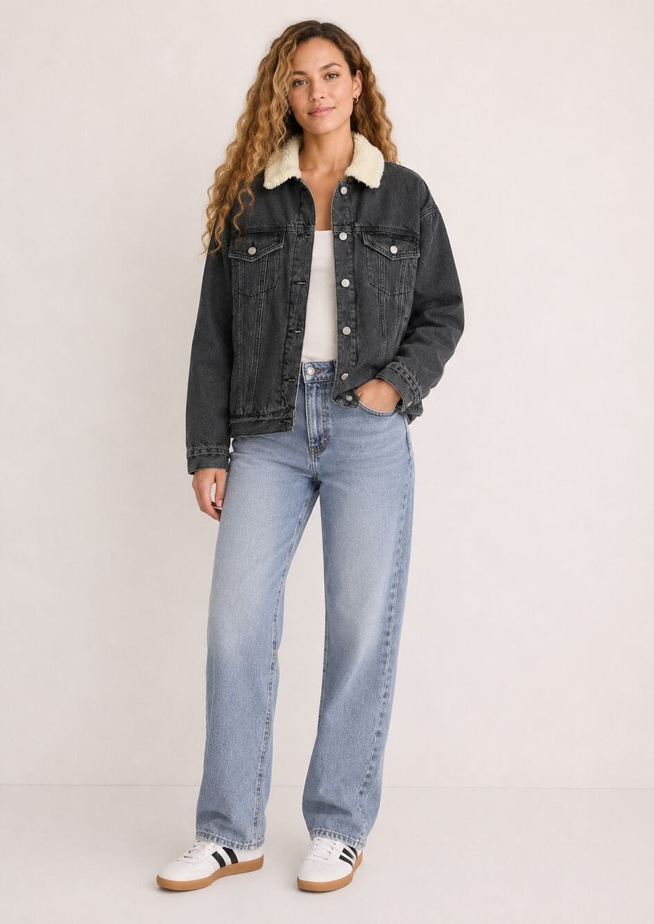 PacSun Sherpa Lined Denim Jean Jacket Womens Size Medium Large Black Moonstone